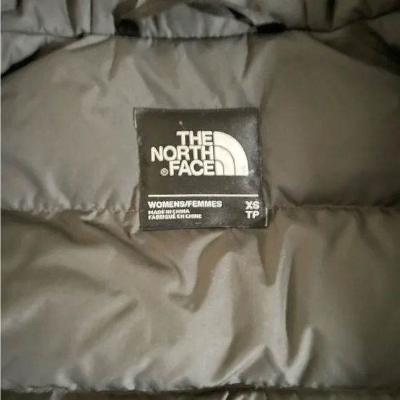North Face Mauna Kea goose down coat XS charcoal gray